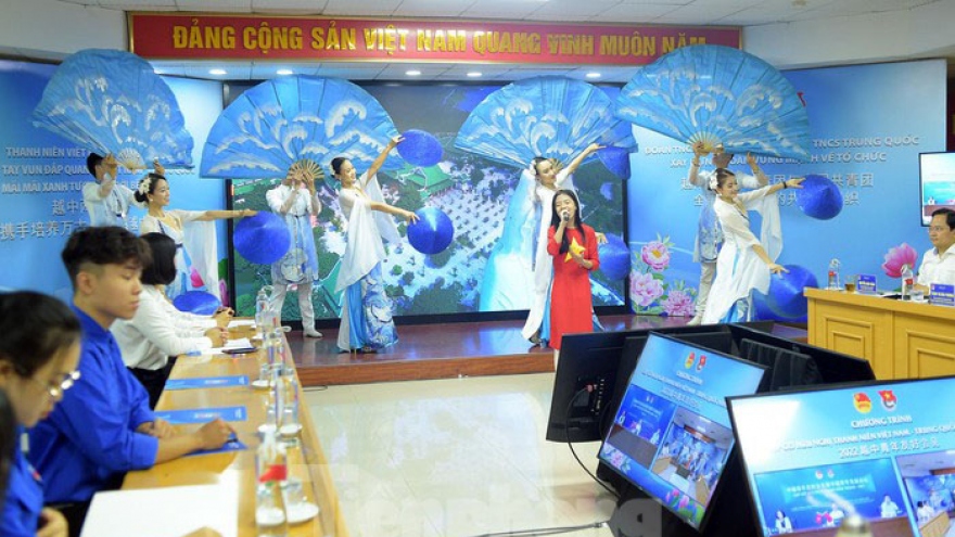 Vietnam-China youth friendship meeting 2022 held online